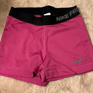 Nike pro 3” shorts